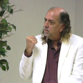 vlcsnap-2012-07-09-17h09m36s81